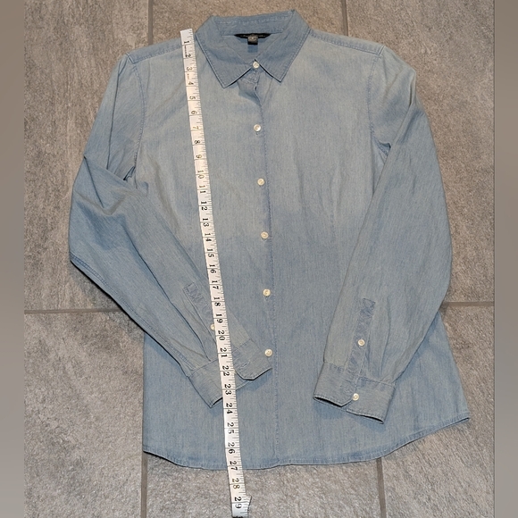 LLBean Light Blue Button-Up Shirt - Picture 2 of 4